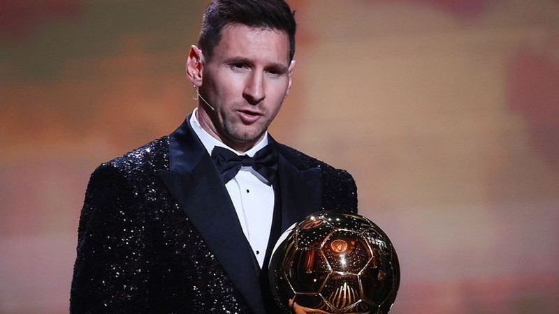 Quả bóng vàng 2021 thuộc về Messi